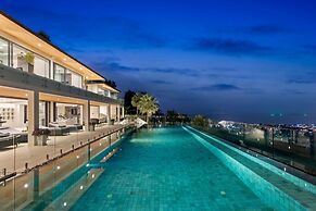 Villa Firefly