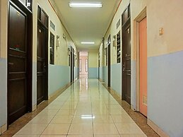 Hotel O J&b Rooms Tomang
