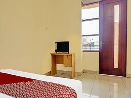 Hotel O J&b Rooms Tomang