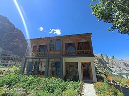 Hotel The Stone Palace