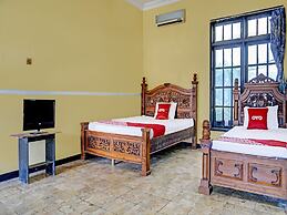 SPOT ON 91798 Hotel Grand Mutiara
