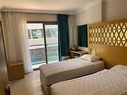Aurasia Design Hotel