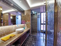 ELYSEES MOTEL