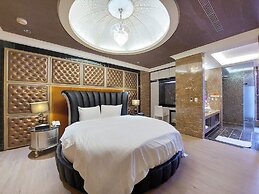 ELYSEES MOTEL