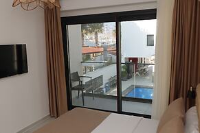 Blue Point Hotel