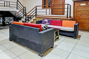OYO Life 92127 Skyland Pasteur