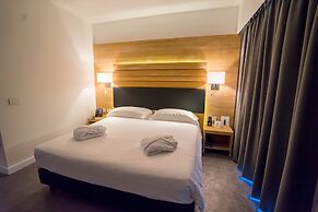 PM Hotel