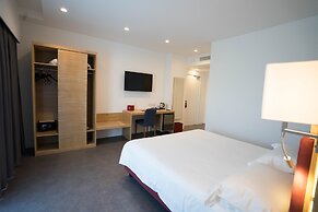 PM Hotel