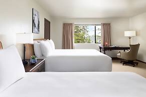 Salmon Falls Resort