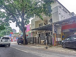 Hotel O Lily House