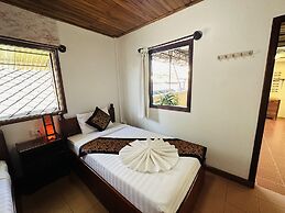 Villa Alounsavath Mekong Riverside
