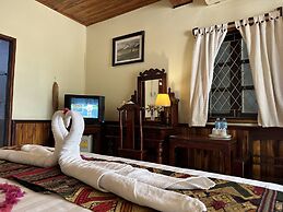 Villa Alounsavath Mekong Riverside