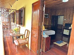 Villa Alounsavath Mekong Riverside