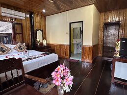 Villa Alounsavath Mekong Riverside