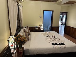 Villa Alounsavath Mekong Riverside