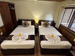 Villa Alounsavath Mekong Riverside