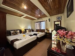 Villa Alounsavath Mekong Riverside
