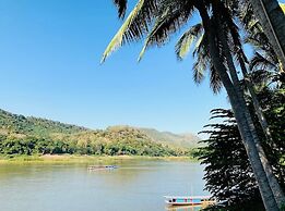 Villa Alounsavath Mekong Riverside