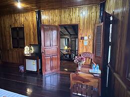 Villa Alounsavath Mekong Riverside