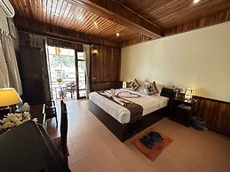 Villa Alounsavath Mekong Riverside
