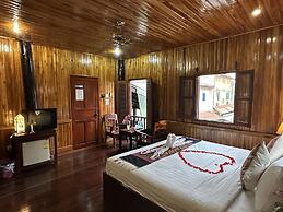 Villa Alounsavath Mekong Riverside