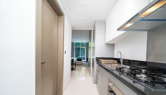 Elegant Studio Living in Privé