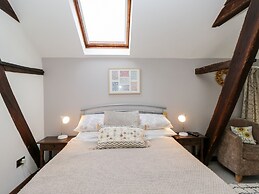The Dunnit@manor Farm
