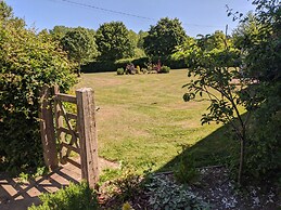 The Dunnit@manor Farm