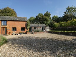 The Dunnit@manor Farm