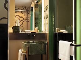 Mondrian Singapore Duxton