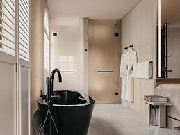 Mondrian Singapore Duxton