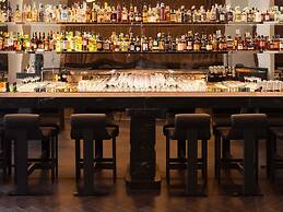 Mondrian Singapore Duxton