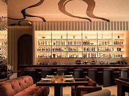 Mondrian Singapore Duxton