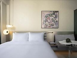 Mondrian Singapore Duxton