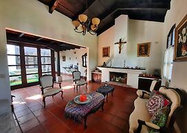 Casa de la Alameda