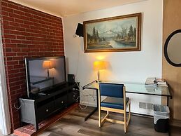 Affordable Private Rooms with Shared Bath Kitchen near SFO (SA)