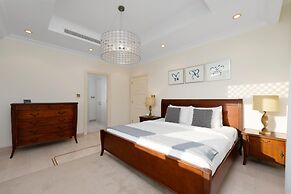 Exclusive Villa w Private Pool Garden Beach