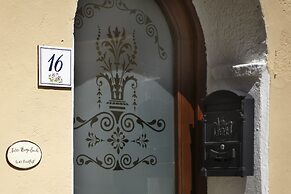 Antico Borgo Sanda Lago Maggiore