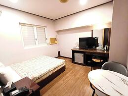 ROYAL BUSINESS HOTEL