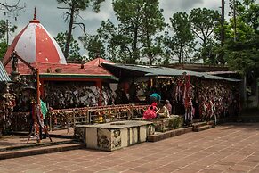 Binsar Eco Resort, Binsar - Uttarakhand