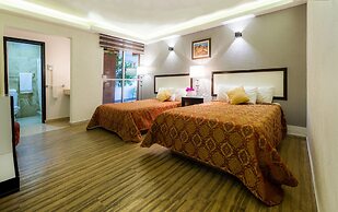 HOTEL DEL VALLE INN