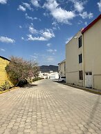 HOTEL DEL VALLE INN