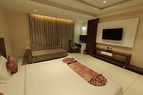 Krishna Hotel And Resort