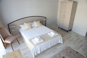 EDI Group Turizm Sapanca Villas