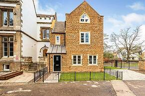 Coachmans Cottage
