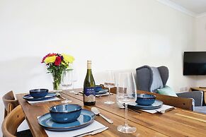 The Birdham Hotel & Restaurant