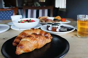 The Birdham Hotel & Restaurant
