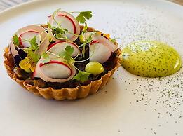 The Birdham Hotel & Restaurant