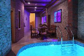 Aleppo Hotel in Yerevan