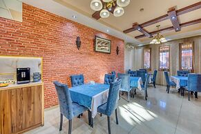 Aleppo Hotel in Yerevan